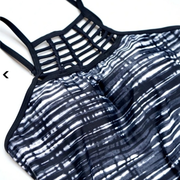 Free country high nwt neck braided tankini top - Picture 2 of 11